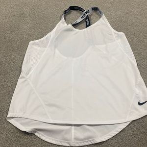 Nike tank